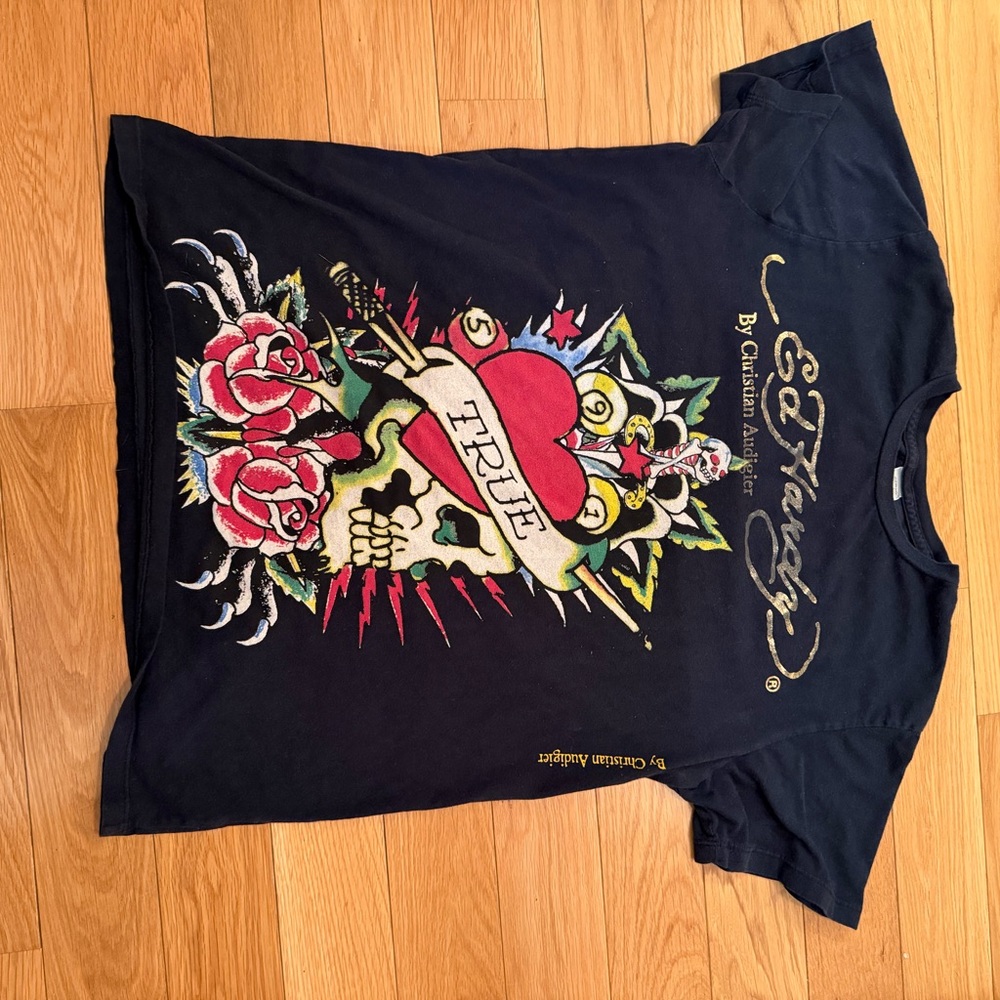 Vintage Ed Hardy Men's Navy Graphic